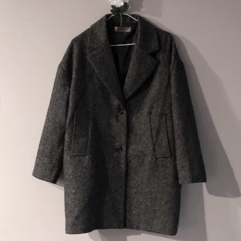 OVERSIZED COAT